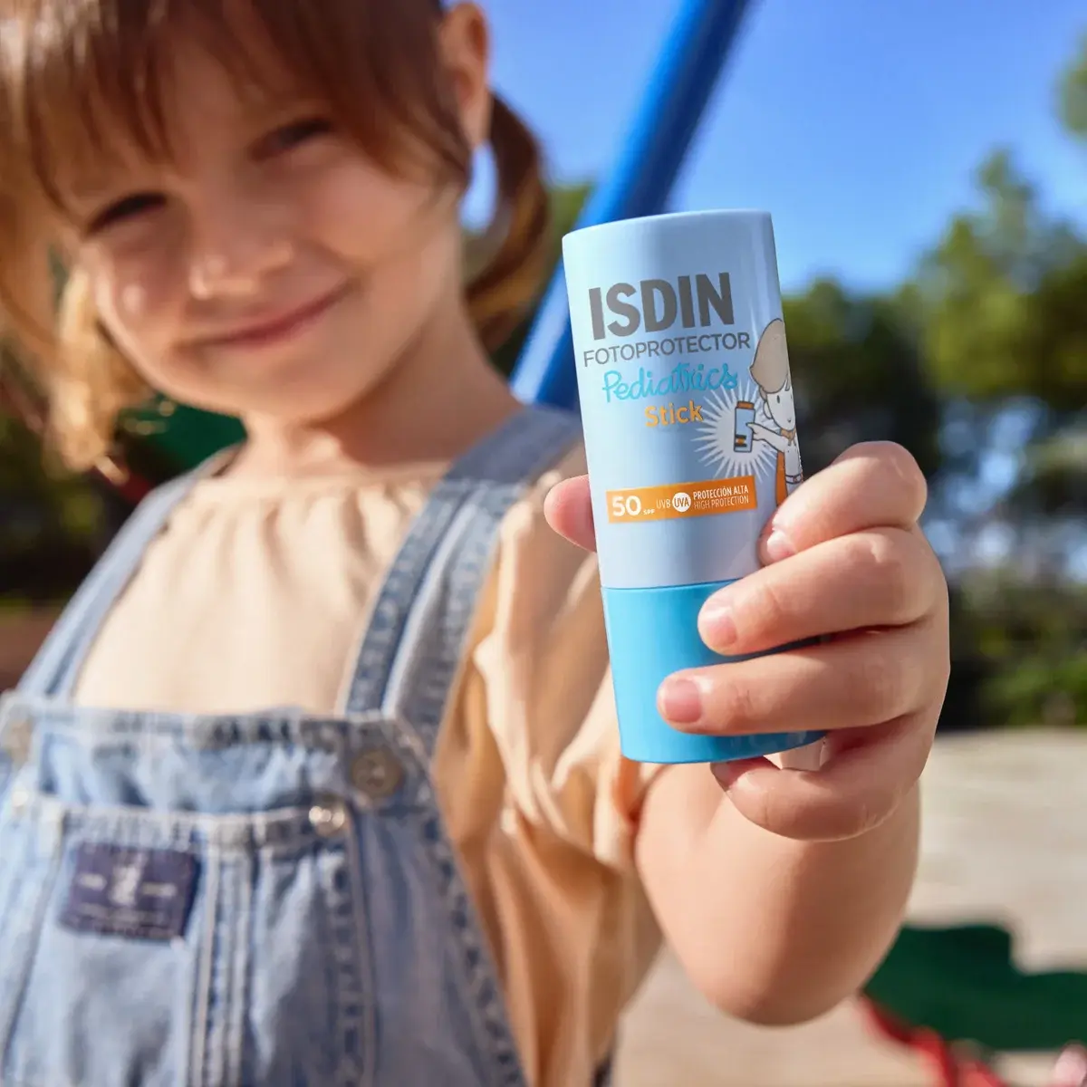 Fotoprotector Pediatrics Stick SPF 50 ISDIN - Image 4